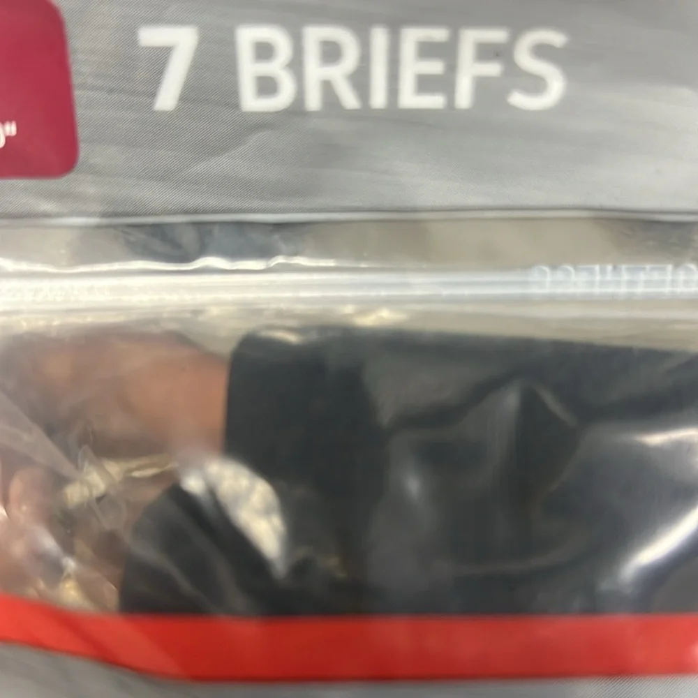 Hanes Men's‎ Tagless Briefs - Black and Gray 7 Briefs